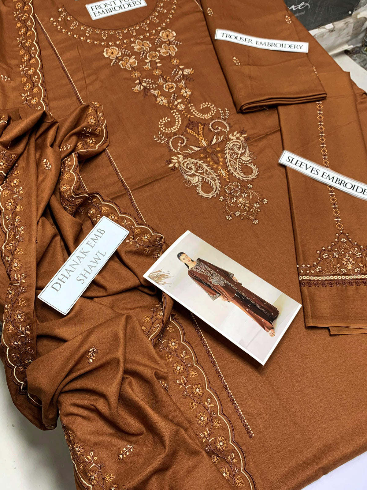 DFW-874 Beechtree Heavy Embroidery 3PC Dhanak Suit