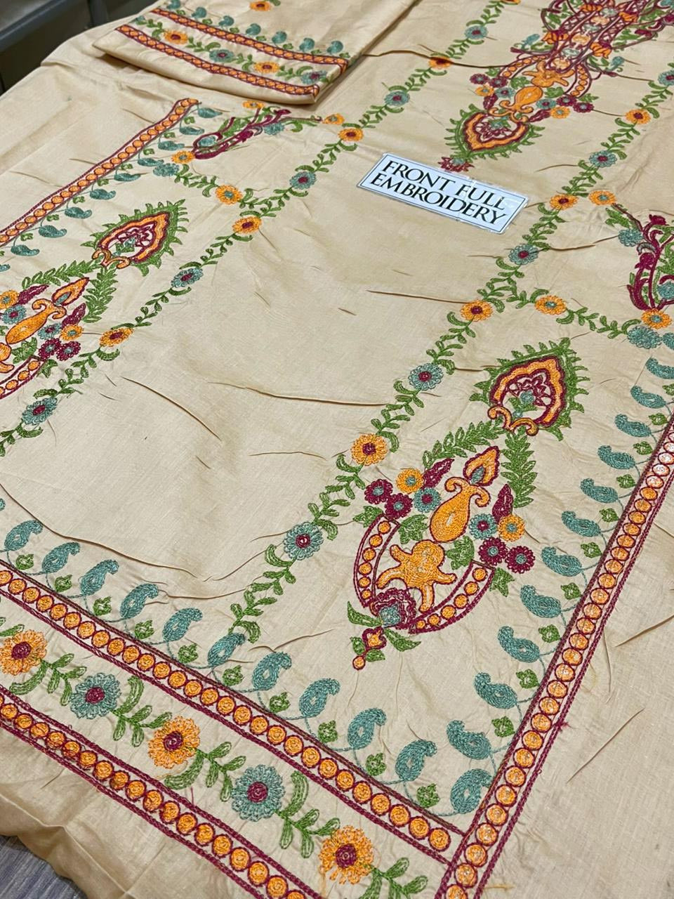 DFW-1361 Laam Embroidery 2PC Lawn Suit