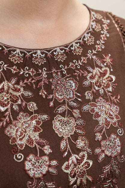 DFW-874 Beechtree Heavy Embroidery 3PC Dhanak Suit