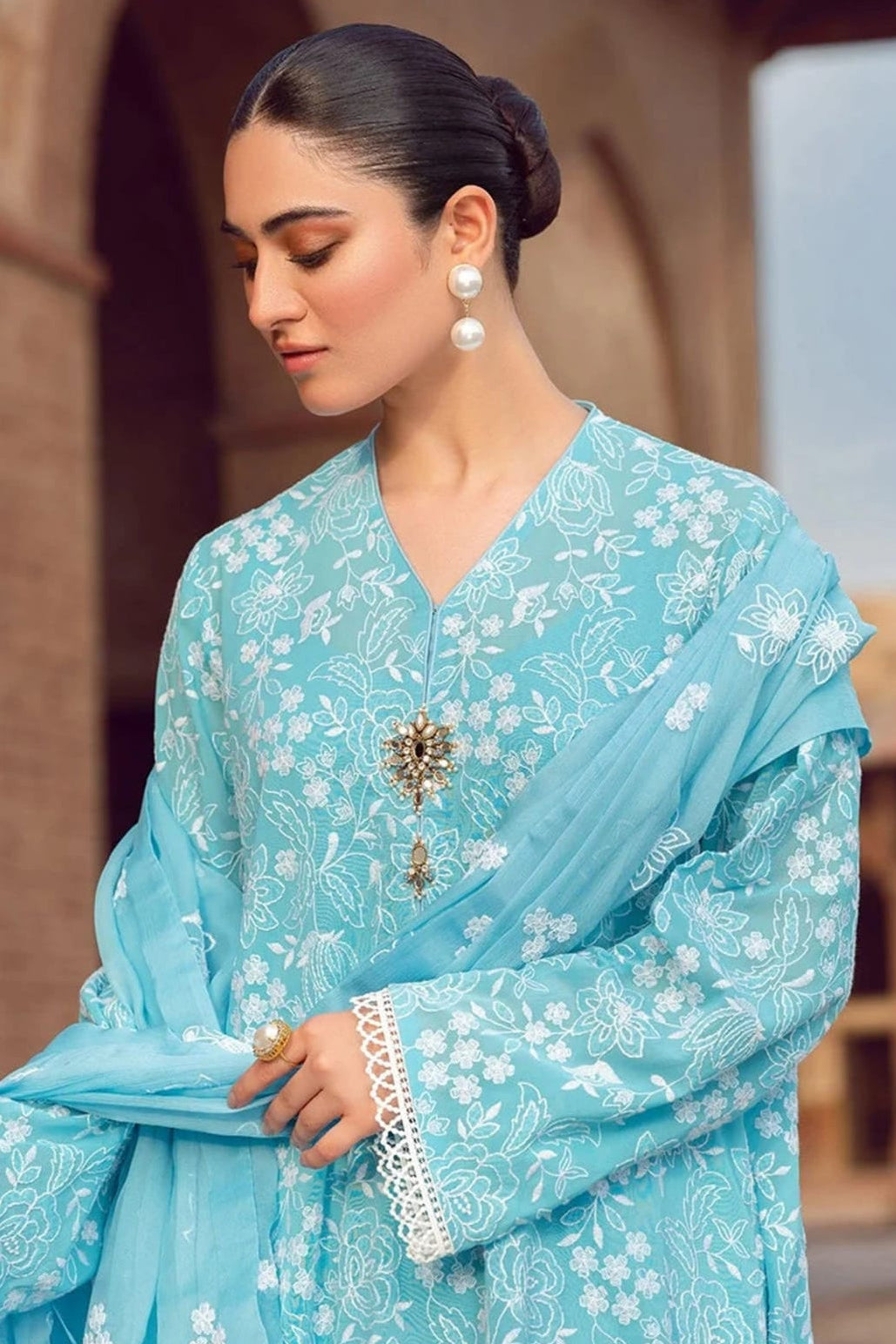 DFW-1353 Bareeze Embroidery 3PC Lawn Suit