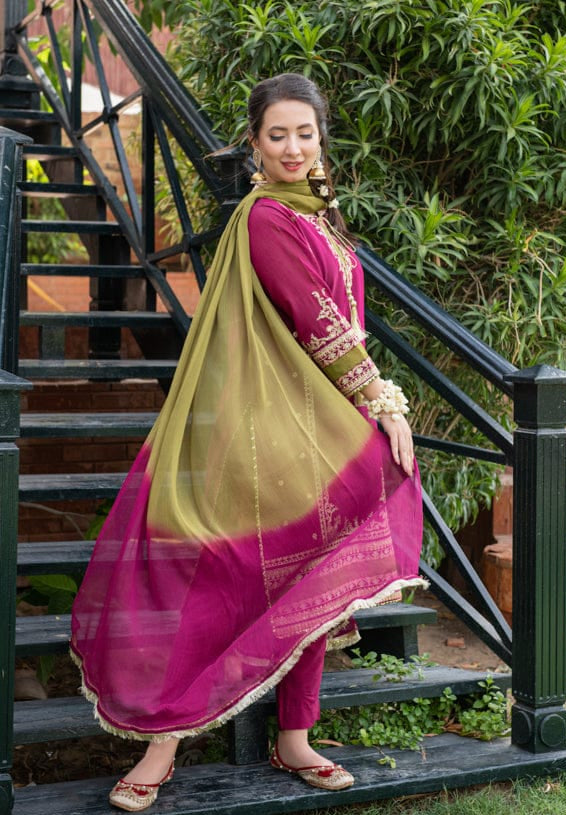 DFW-1339 Omal Embroidery 2PC Lawn Suit