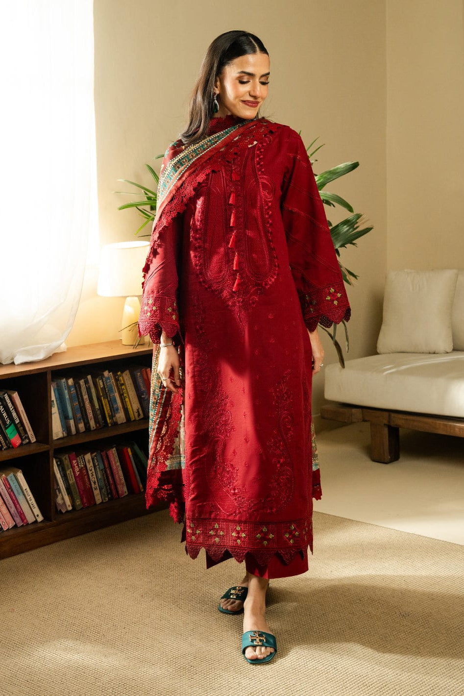 DFW-1272 Faiza Faisal Embroidery 3PC Lawn Suit