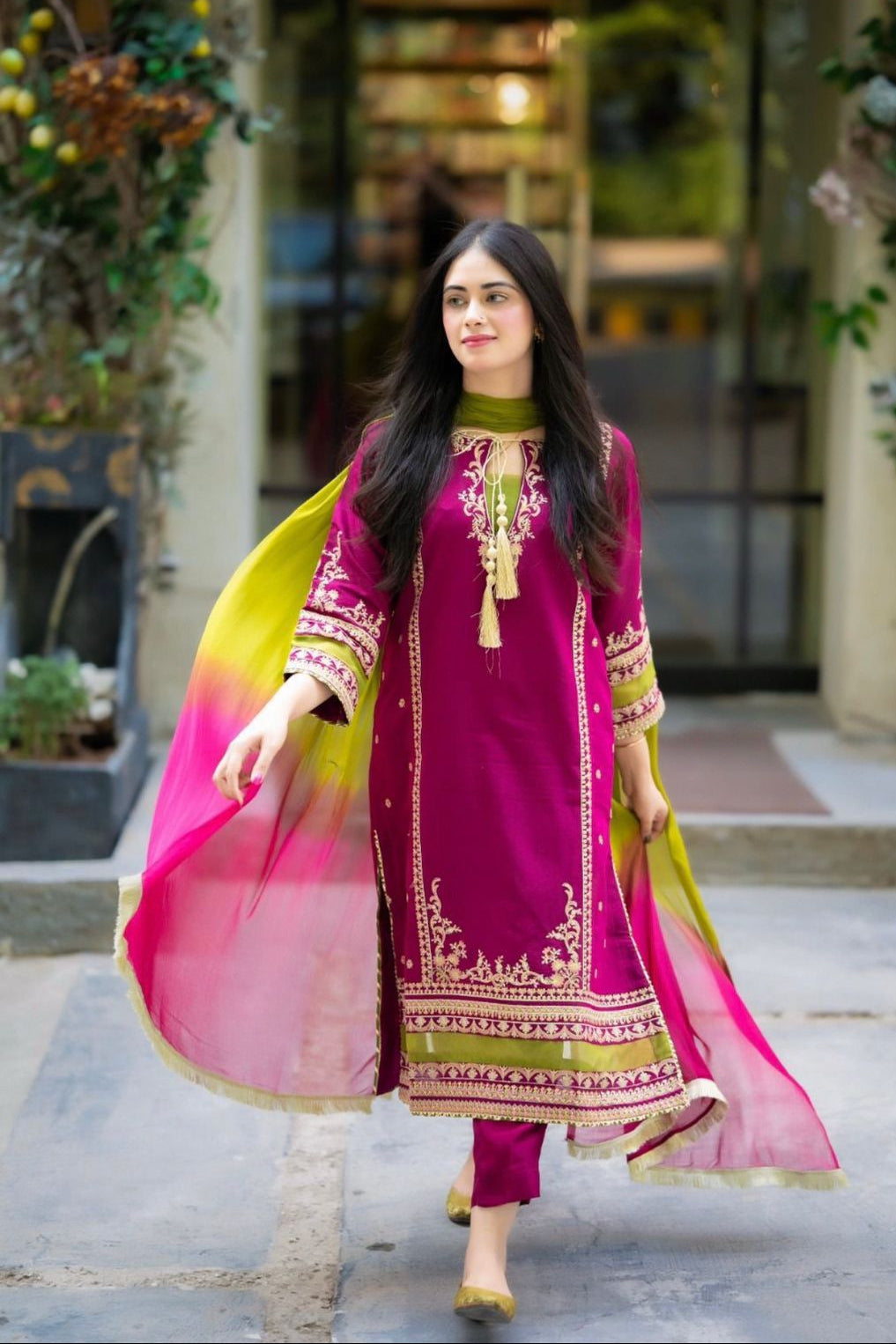 DFW-1358 Omal Embroidery 3PC Lawn Suit