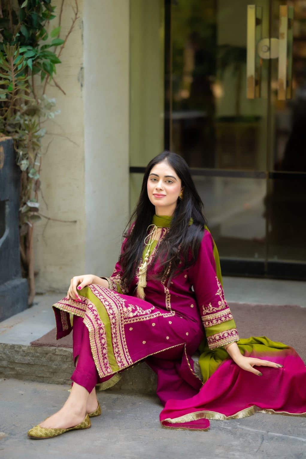 DFW-1358 Omal Embroidery 3PC Lawn Suit