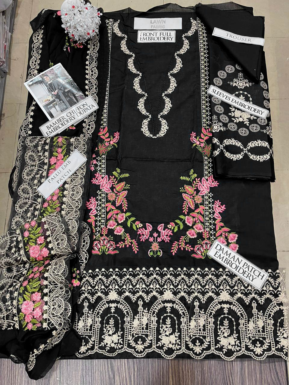 DFW-1273 Elaf Heavy Embroidery 3PC Lawn Suit