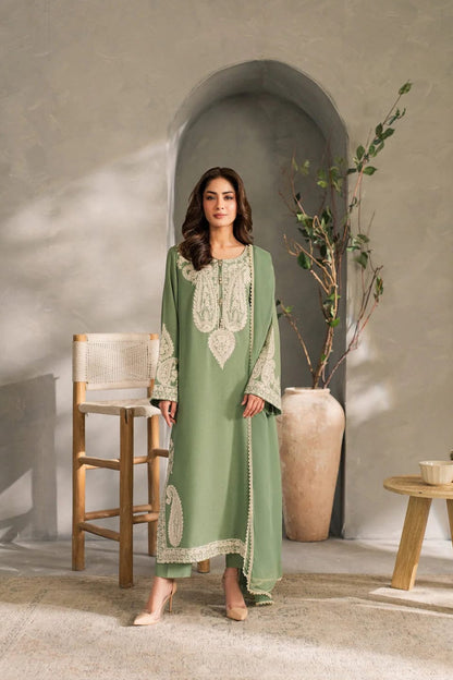 DFW-1360 Laam Embroidery 2PC Lawn Suit