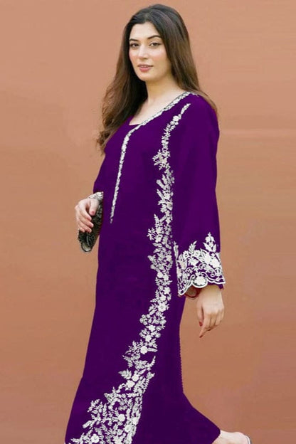 DFW-1031 Nakoosh Embroidery 2PC Dhanak Suit