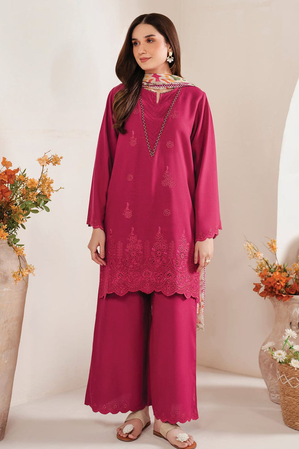 DFW-1250 Baroque Embroidery 3PC Dhanak Suit