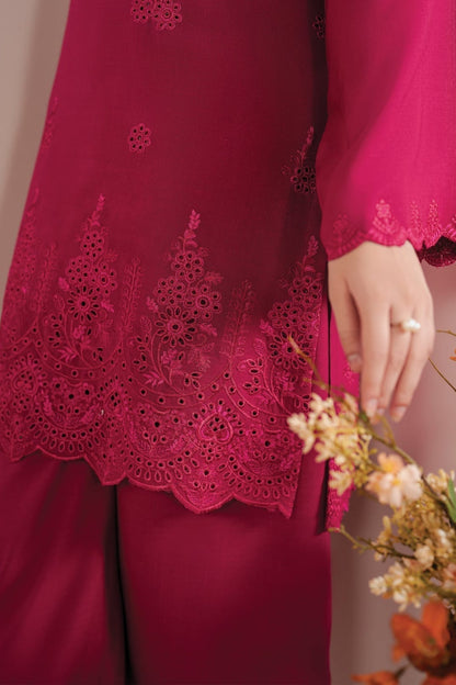 DFW-1250 Baroque Embroidery 3PC Dhanak Suit