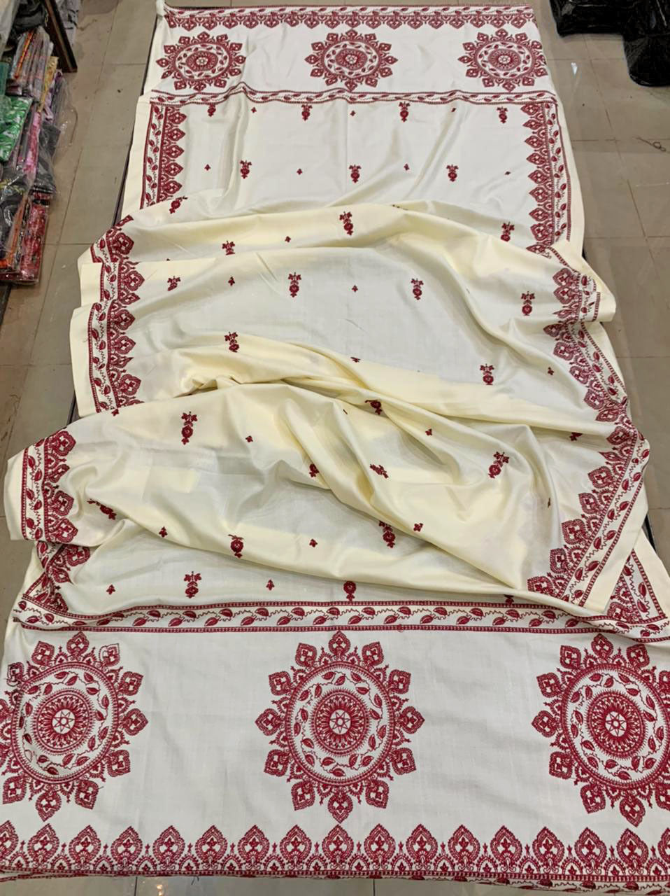 DFW-1253 Aneelas Embroidery 3PC Dhanak Suit