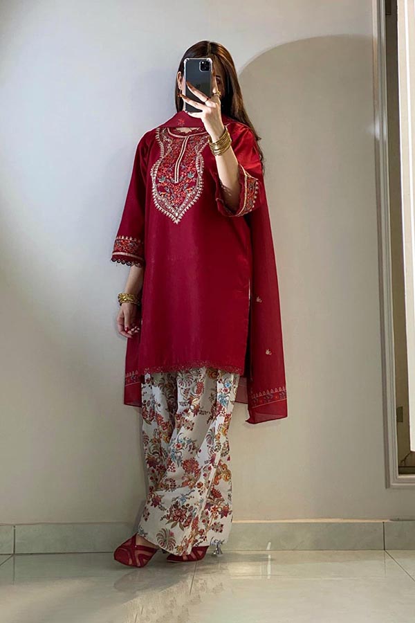 nfs-426-laam-heavy-embroidered-dhanak-2-piece-dress-a