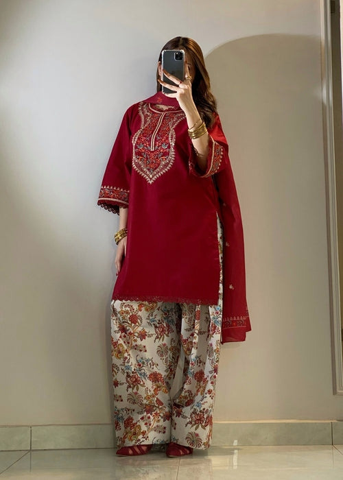 NFS-426 | Laam Heavy Embroidered Dhanak 2 Piece Dress (A)
